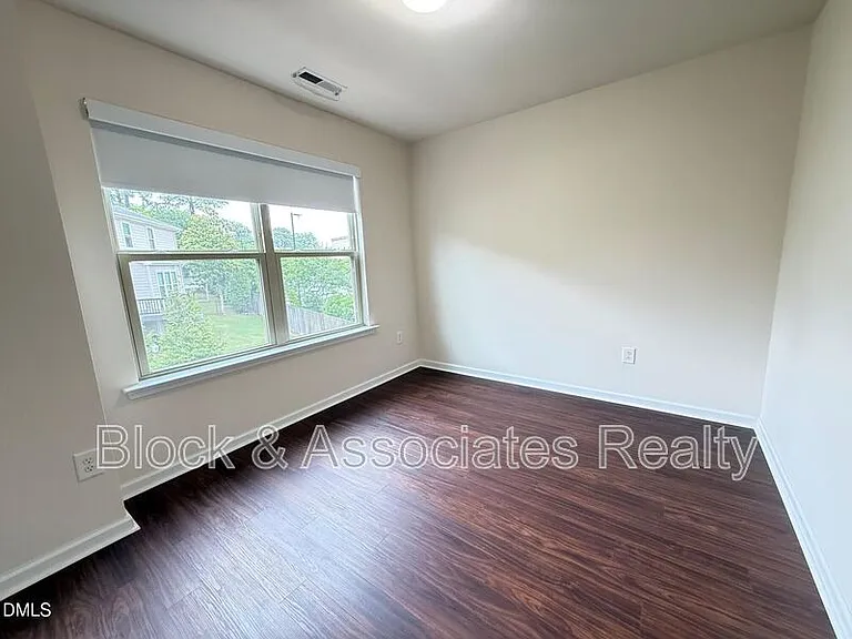 1017 Magnolia Blossom Ln — Photo 27