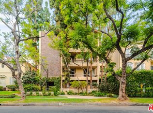 327 N Palm Dr APT 103, Beverly Hills, CA 90210