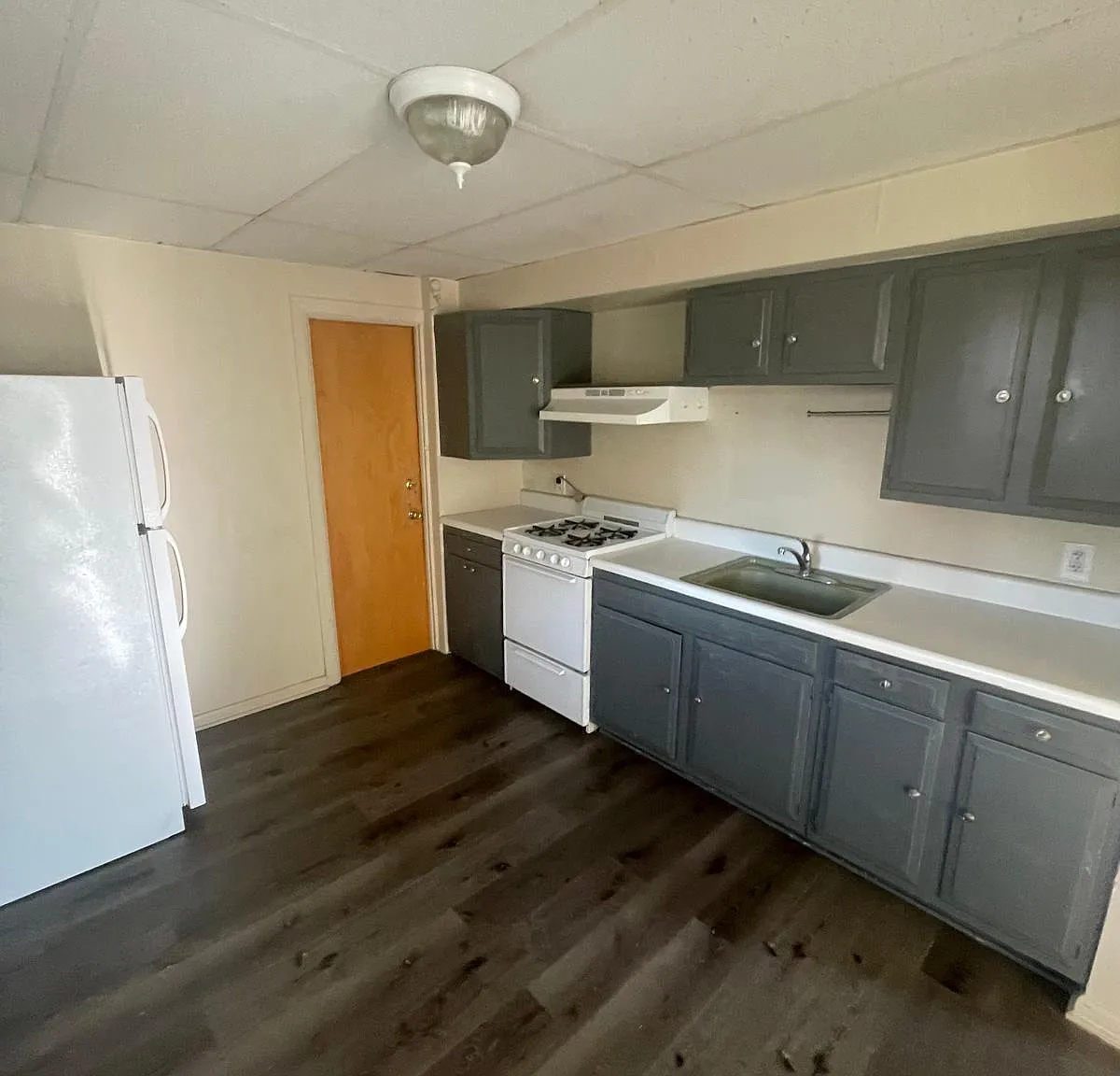 Studio, 600 sqft, $1,000 — Photo 3