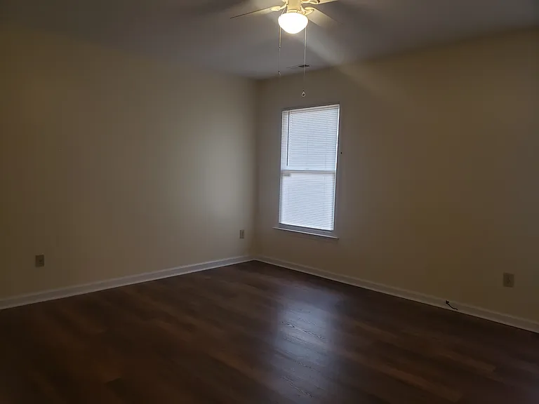 334 Woodberry Cir — Photo 6
