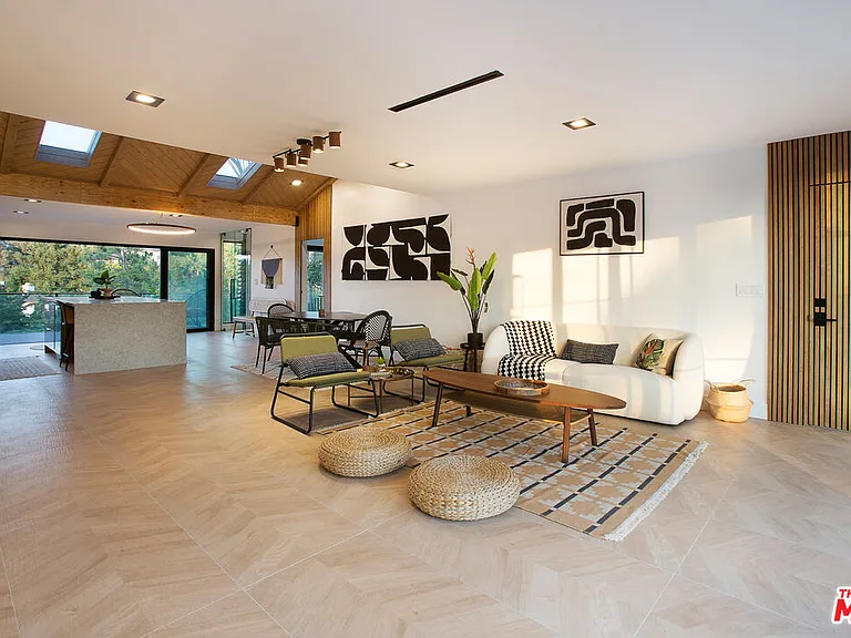 5102 Escobedo Dr — Photo 36