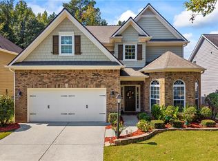 510 Roland Manor Dr, Dacula, GA 30019