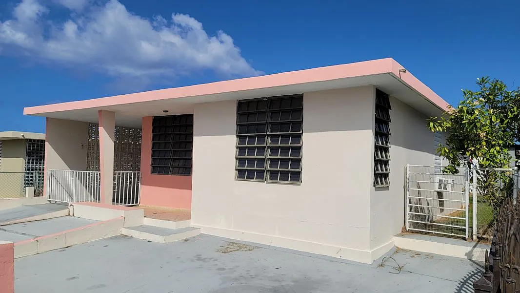 3 bed, 1.0 bath, 1419 sqft, $900 — Photo 3