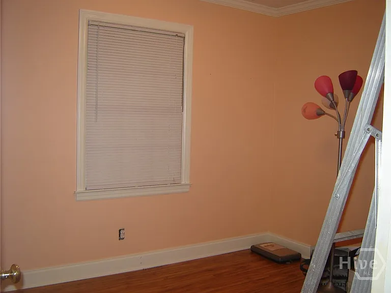 633 Valleybrook Rd — Photo 10