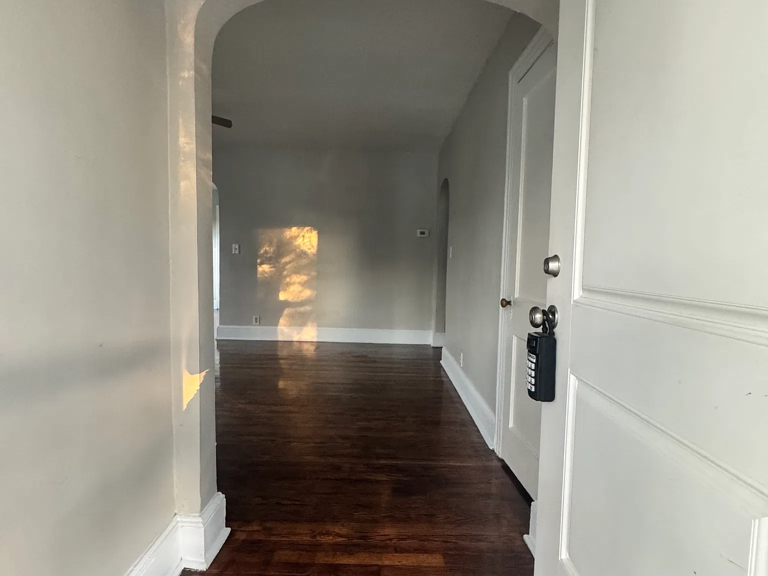 403 Nash St — Photo 2