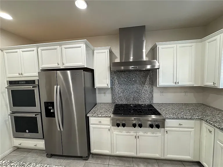 7318 Tunnel View Ct — Photo 8