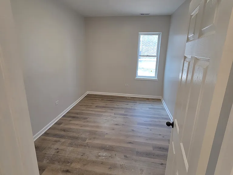 4210 W Cermak Rd #1W — Photo 4