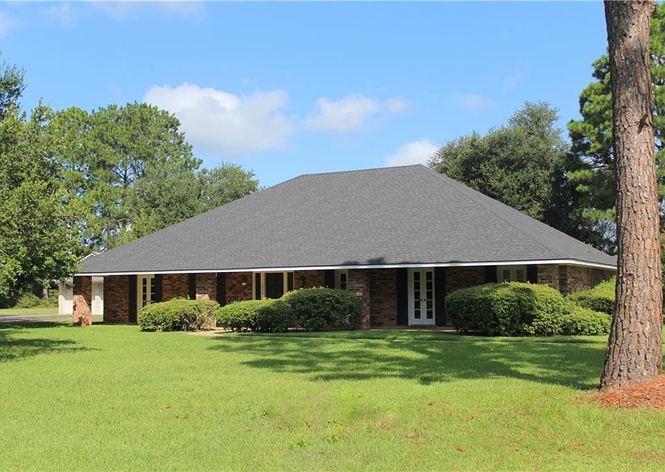 1st image of 1034 Parkway Dr