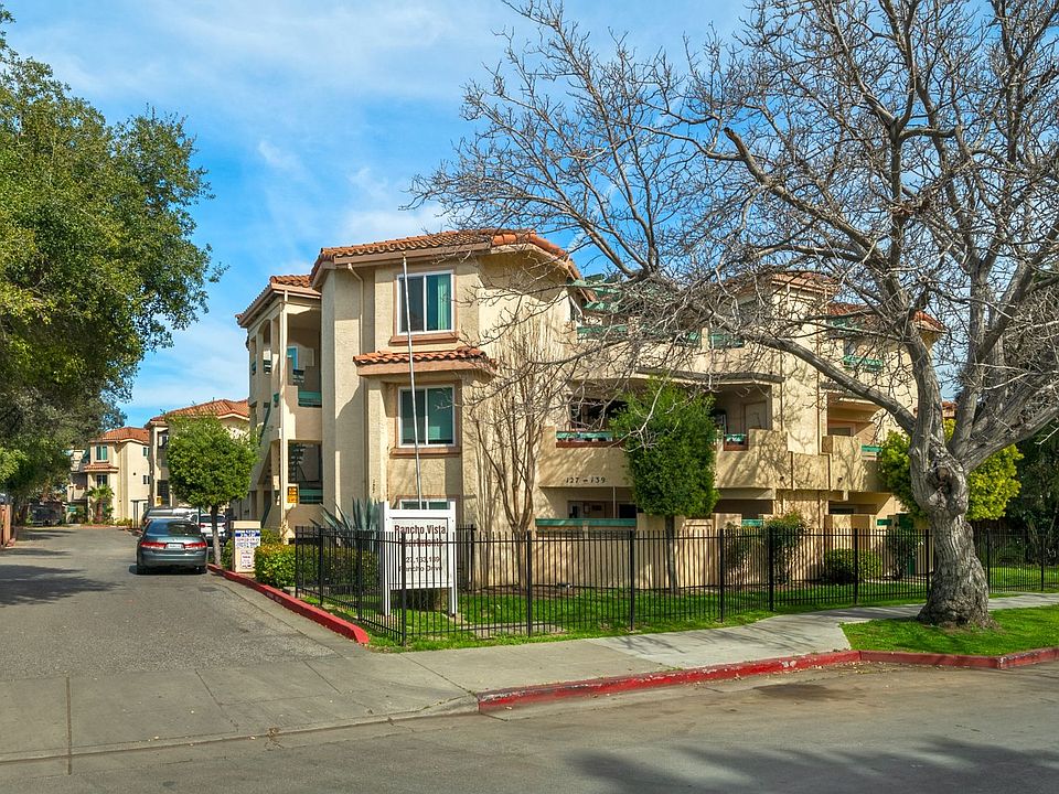 1st image of 127-139 Rancho Dr #133A