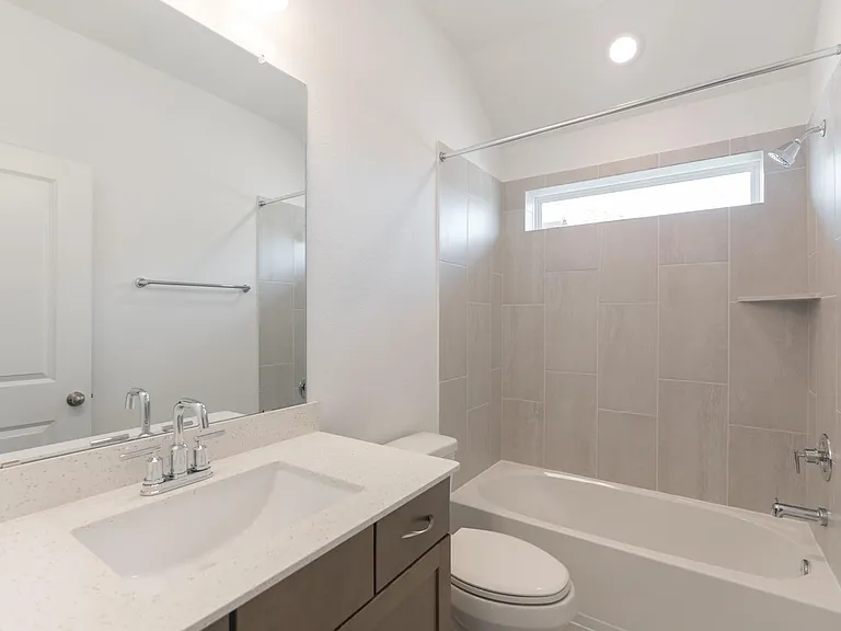 11219 Tropical Forest Way — Photo 42
