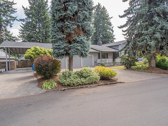 2nd image of 3311 NE 143rd Ave