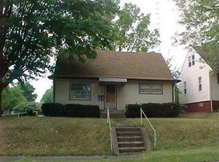 1528 Warrick Pl NE, Canton, OH 44714