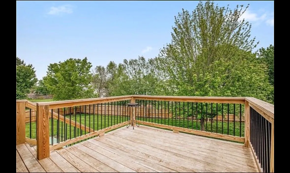 Building Photo - 420 N Mulberry Ct
