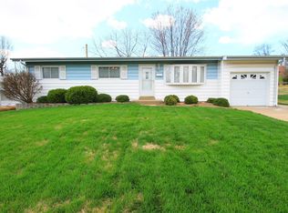 1325 Night Dr, Florissant, MO