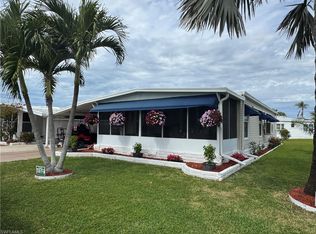 84 Enchanting Blvd, Naples, FL 34112