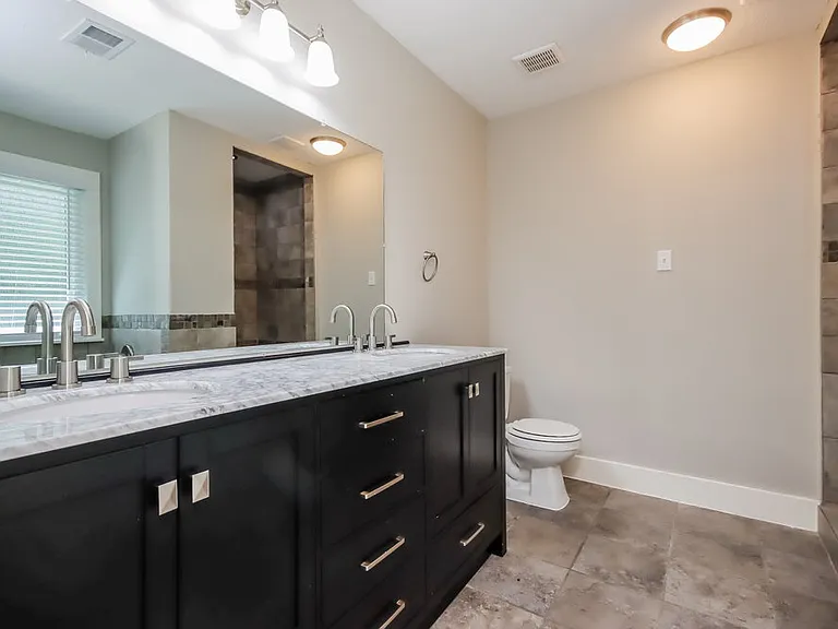 18154 Windy Oaks Ct — Photo 11