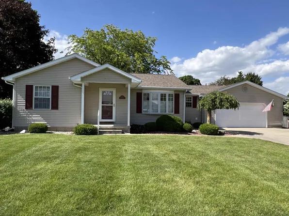 2960 Park Dr, Adrian, MI 49221