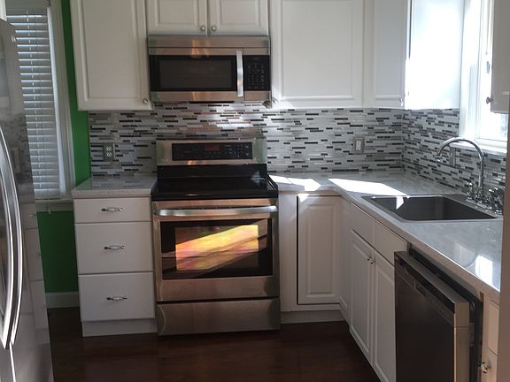 4th image of 1114 Wilkie Dr