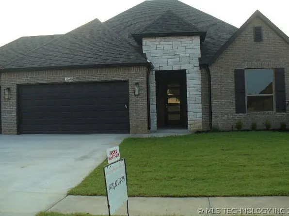 10221 S 229th East Ave, Broken Arrow, OK 74014