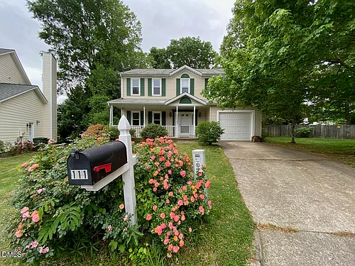 111 Westwind Ct Photo 1