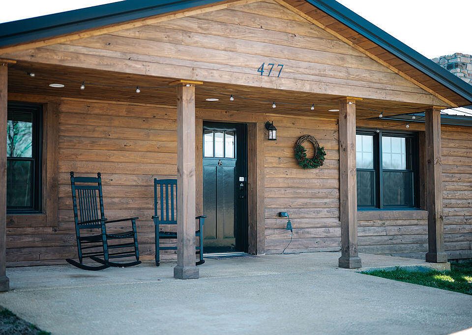 1st image of 477 Wildcat Ridge Ln