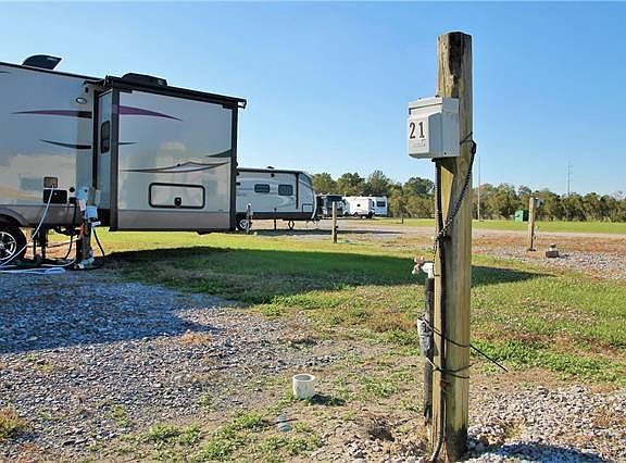 3rd image of 14573 Highway 23