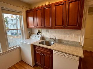 44 Corey St APT 3L, West Roxbury, MA 02132