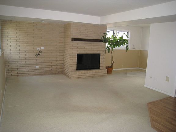 2nd image of 624 Garys Dr