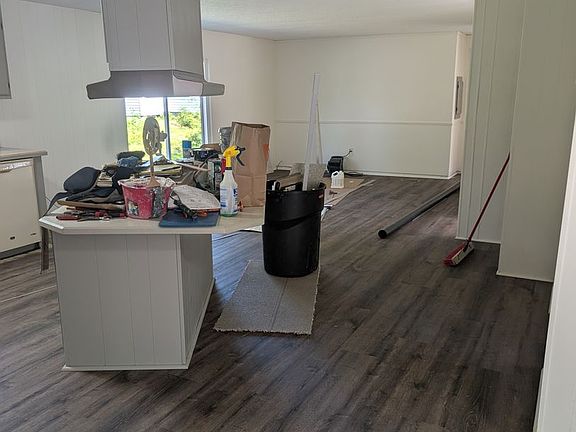 4th image of 4234 Pickett Rd