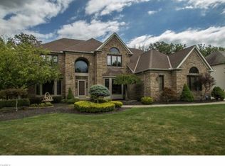 8513 Camden Ct #68, Broadview Heights, OH