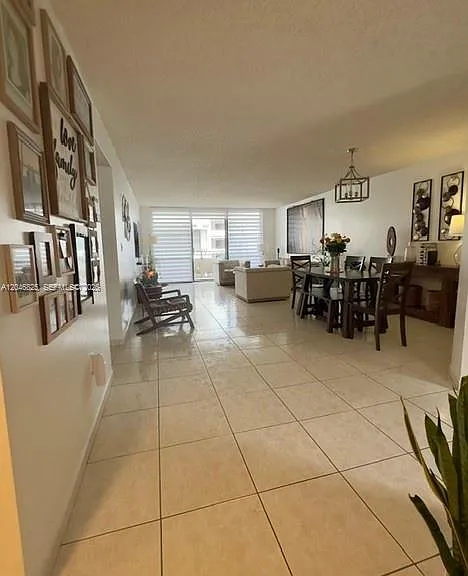 13951 Kendale Lakes Cir #807A — Photo 4