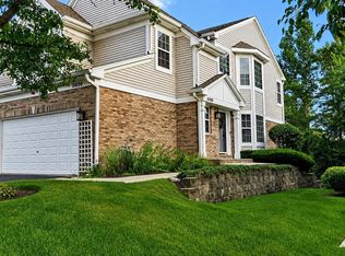 11030 W 72nd St, Indian Head Park, IL 60525