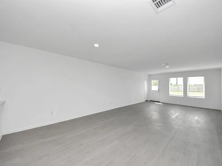 10411 Birds Nest Dr — Photo 25