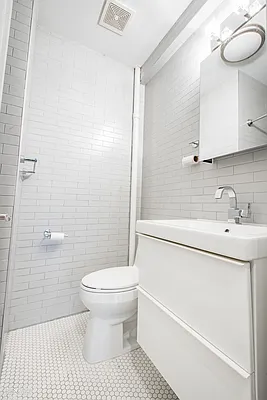 Rented by Citi Habitats | media 11