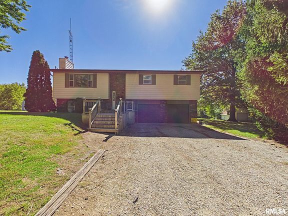 2nd image of 240 Trillium Ln