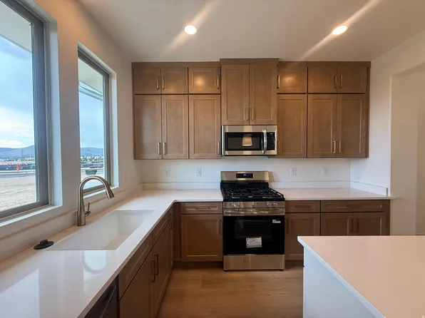 5353 W Center Field Dr S #125, South Jordan, UT 84009