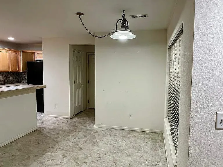 12833 Mayfair Way — Photo 14