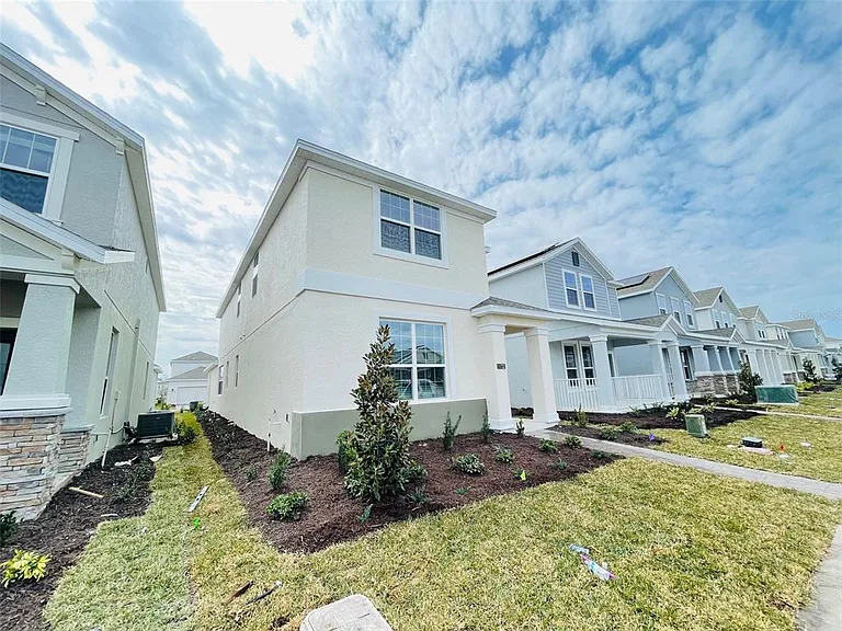 11732 Language Way — Photo 3