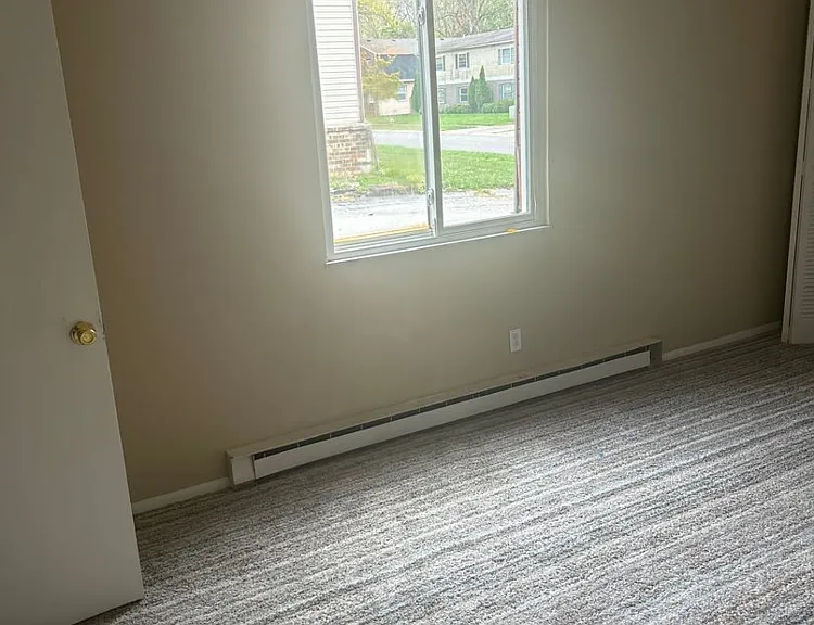1600 Brooke Park — Photo 4