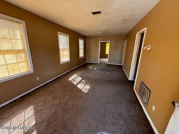 3rd image of 1116 STARK Street