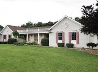 7975 Bent Tree Rd, Kalamazoo, MI 49009