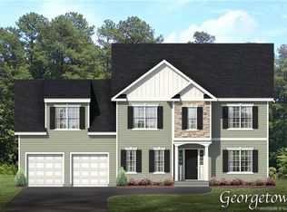 16 Freya Ln, East Hampton, CT 06424