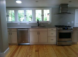 609 Craven St, New Bern, NC 28560