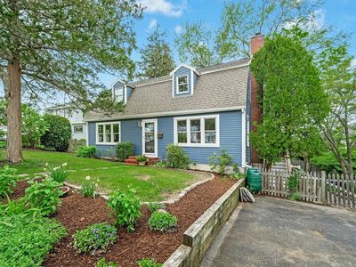 12 Monmouth St, Quincy, MA, 02171