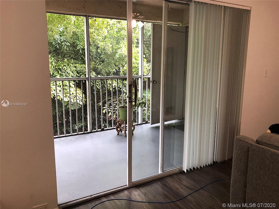 1st image of 10010 NW 44th Ter APT 204