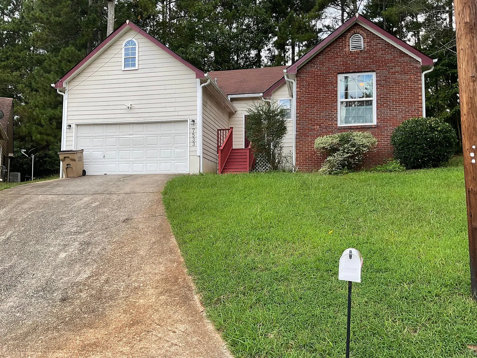 7533 Antebellum Ln — Photo 2