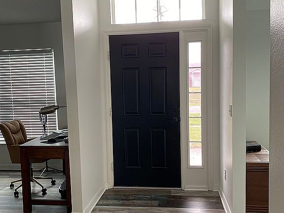 3rd image of 1777 Van Allen Cir