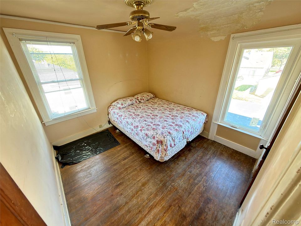 820 White Ave, photo 19