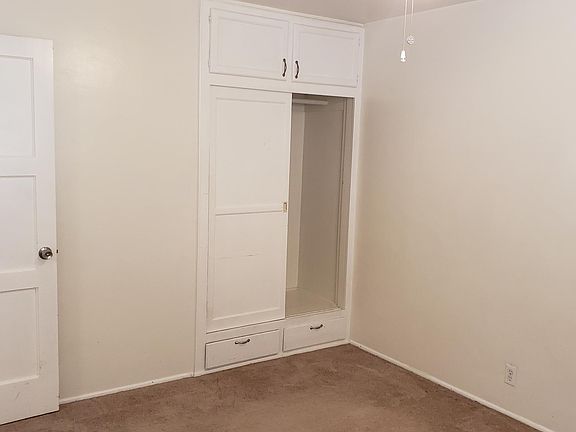 2nd image of 123 N Canyon Blvd