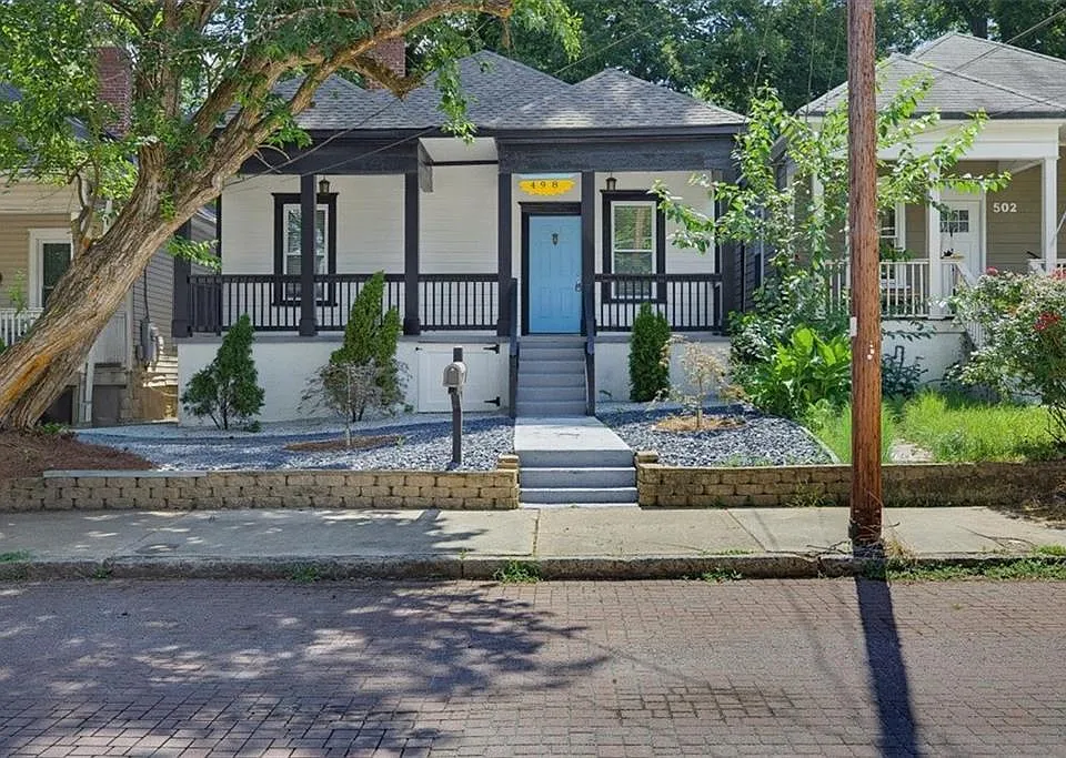 498 Connally St SE